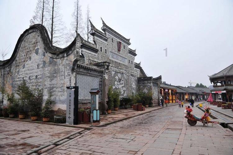 澳大利亚北领地遭遇洪水 部分地区发布紧急警报